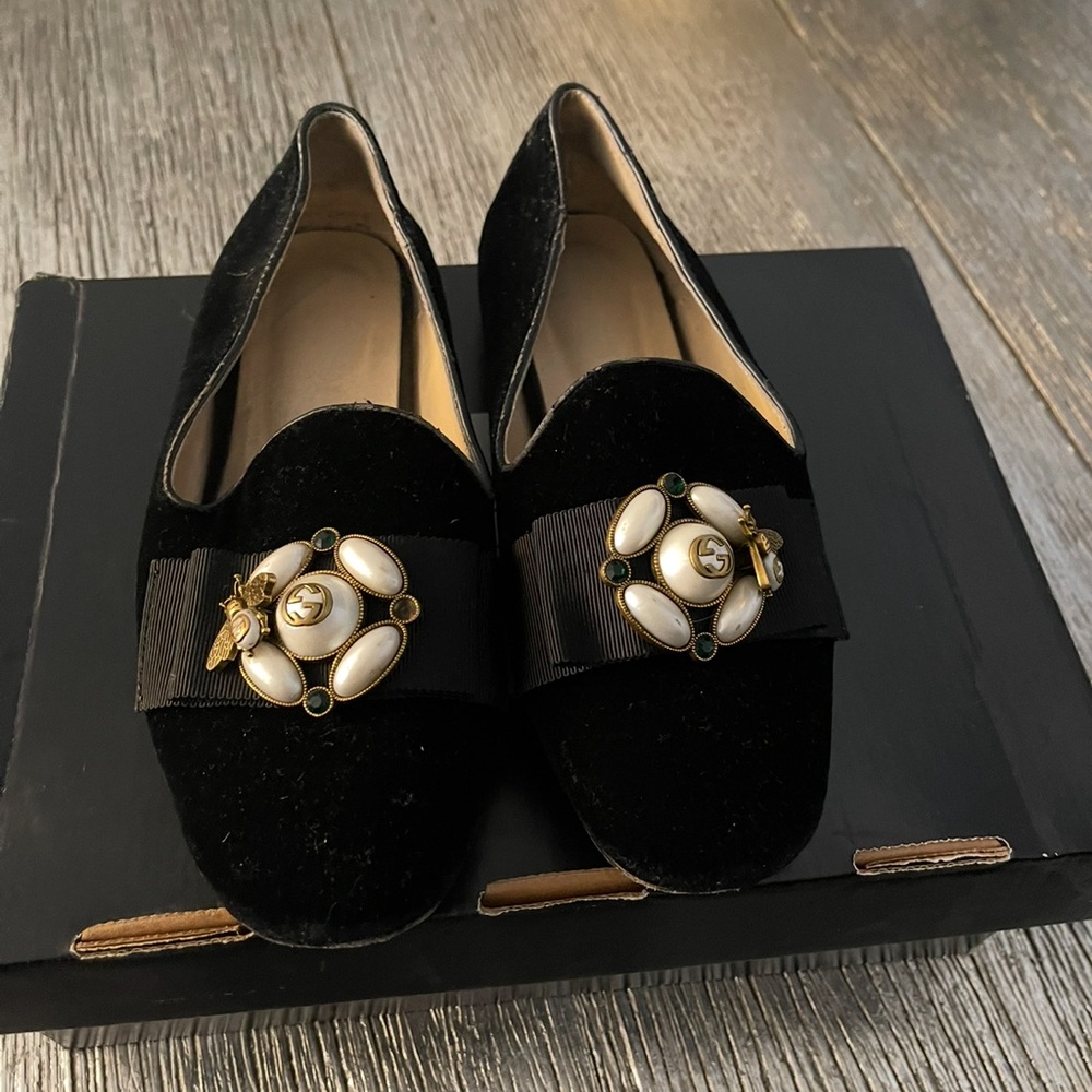 Gucci Black Velvet Loafers with Gold Embellishment